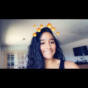 Meet your Posher, Marisal